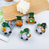 O1CN01xEkVsC25Adql0n4z6_2212693817486-0-cib Wholesale St. Patrick's Day Green Old Dwarf Shamrock Pvc 6cm Hair Clip