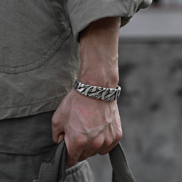 Wholesale Hand Woven Open Men Metal Bracelet