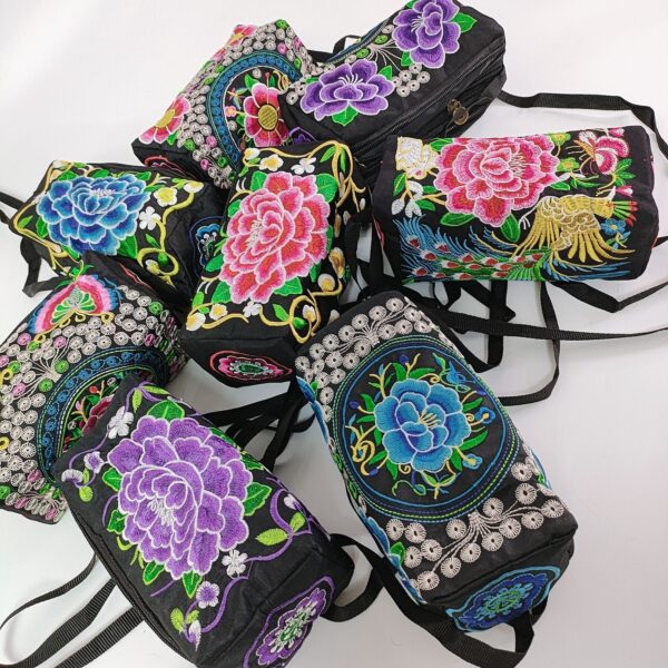 Wholesale Canvas Ethnic Style Embroidered Bags and Purses