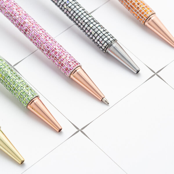 Wholesale Metal Round Diamond Sequin Ballpoint Pen