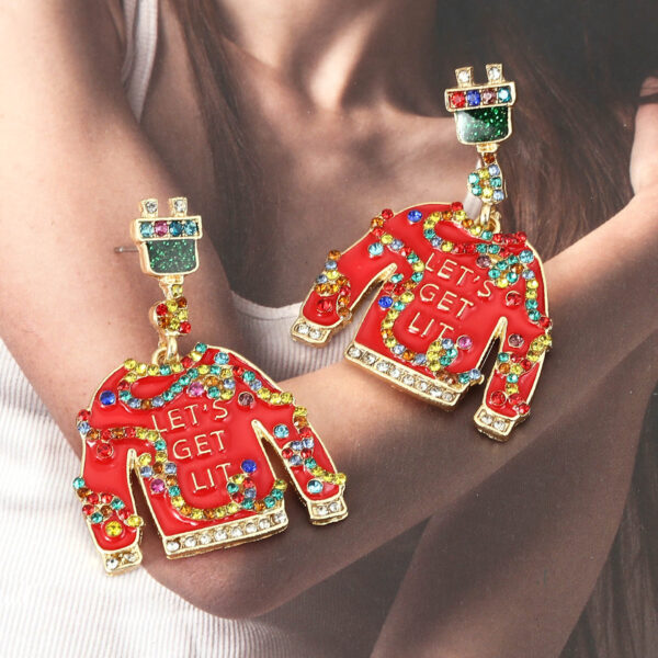 Wholesale Christmas Clothing Design with Oil Dripping Alloy Diamond Earrings