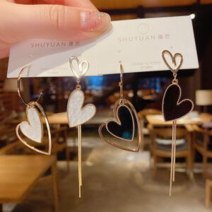 Wholesale Alloy Heart-shaped Long Earrings