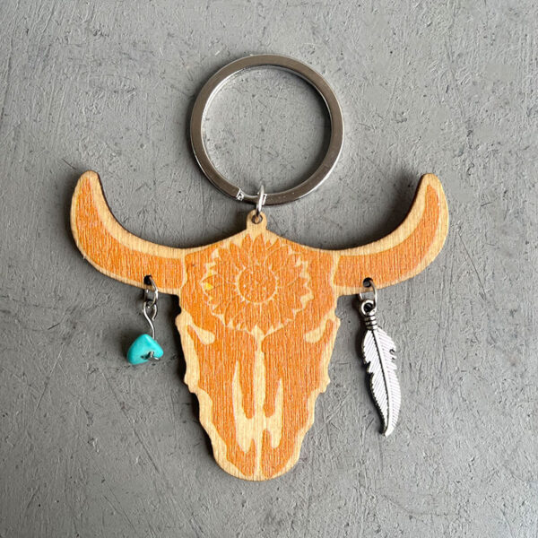 Wholesale Western Cowboy Bullhead Turquoise Feather Vintage wooden keychain