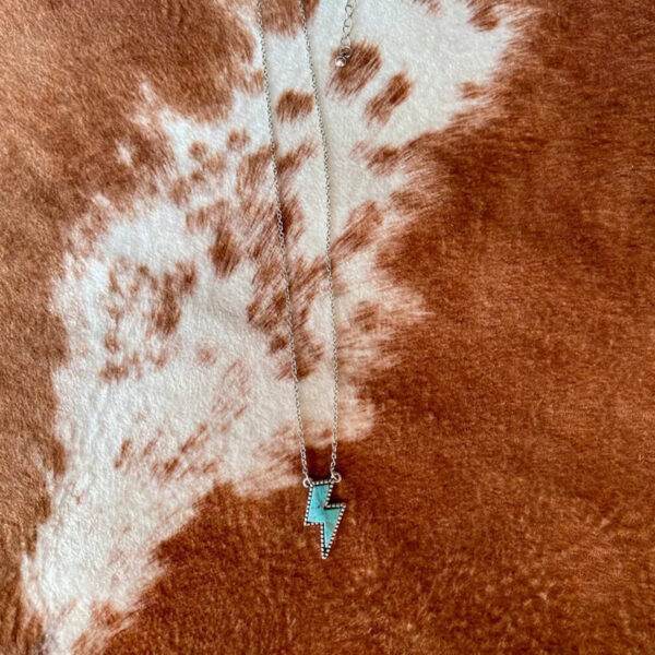 Wholesale Bohemian Vintage Creative Turquoise Lightning Alloy Pendants