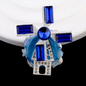 Royal blue without sand
