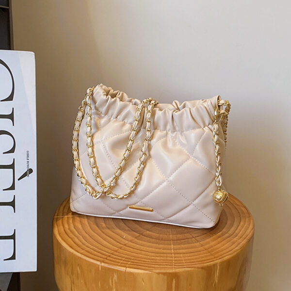 O1CN01y48KVq1HjEvXmA6qF_2047230793-0-cib Wholesale Soft Leather Large Capacity Pleated Chain Drawstring Shoulder Bag