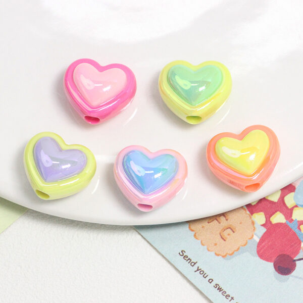 O1CN01y60pE72D59zEeMy6Q_2209269028557-0-cib Wholesale Acrylic Love Star Candy Beads
