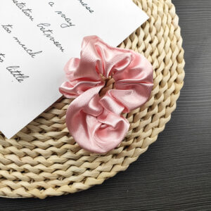 Satin large intestine hair band [pink]]