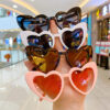 O1CN01yBNXGr1kBSZx5OanC_2212477064645-0-cib Wholesale Love Children's PC Sunglasses