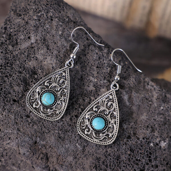 O1CN01yIlIFt1qyMWhFKvi0_2206372095564-0-cib Wholesale Teardrop Turquoise Alloy Earrings