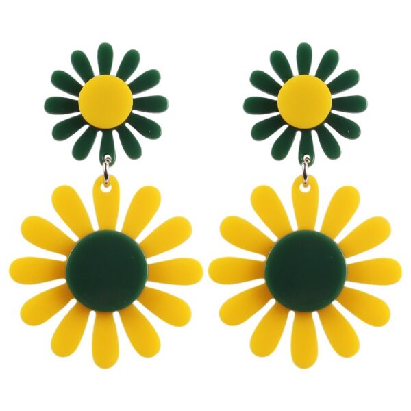 O1CN01yJ61mk27ScrCddOYg_3843297796-0-cib Wholesale Bohemian Daisy Acrylic Earrings