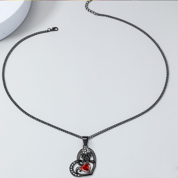 Wholesale Halloween Gothic Love Skull Necklace
