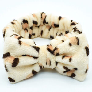 Beige leopard print