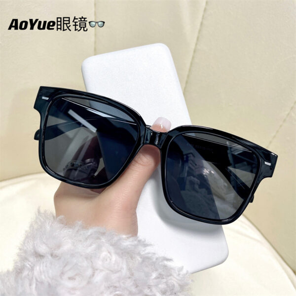 Wholesale Square Frame PC Sunglasses