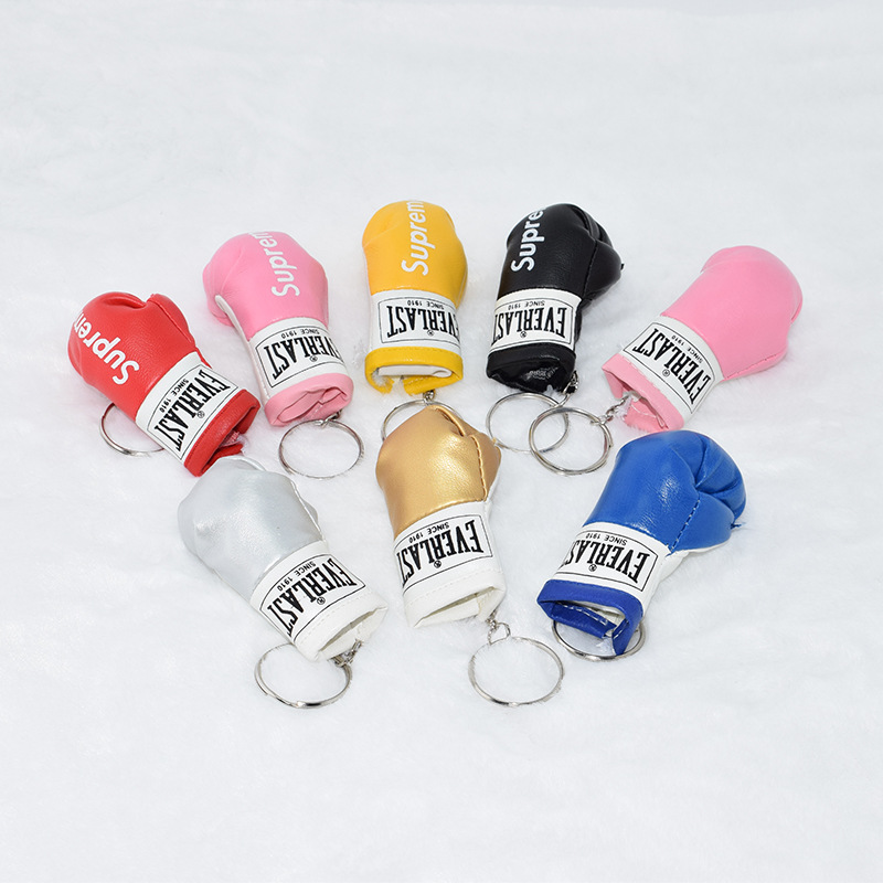 Wholesale In stock gloves keychain mini gloves simulation boxing gloves backpack key aessories ornaments fashion gift pendant