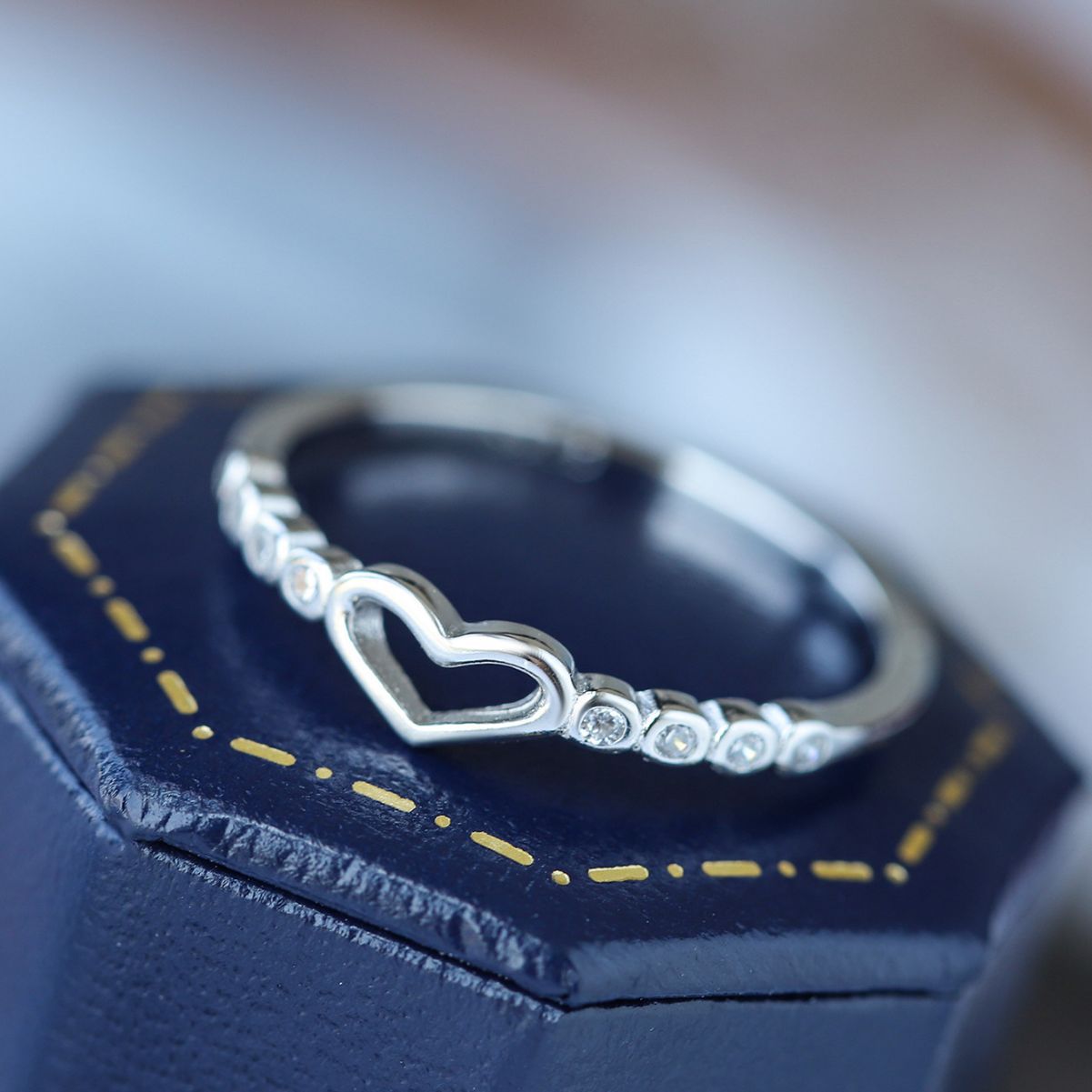 Wholesale Hollow Diamond Heart Shaped Sterling Sier Ring