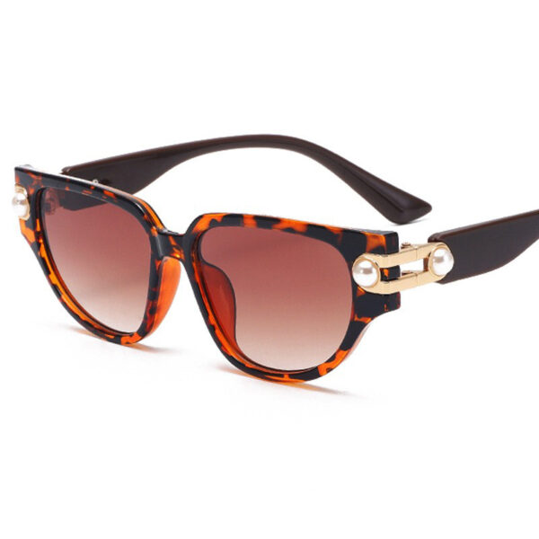 Wholesale PC Women's Sunglasses with Small Pearl Frame