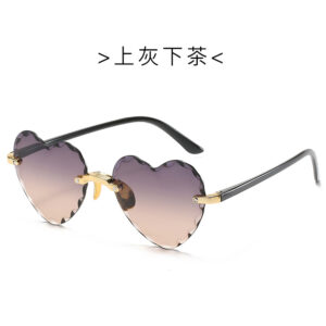 On the ash under the tea