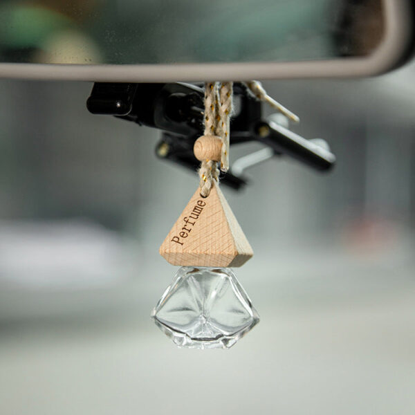 Wholesale 8ML Transparent Glass Triangular Cap Diamond Car Perfume Bottle
