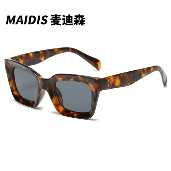 Wholesale PC Box Rivet Sunglasses