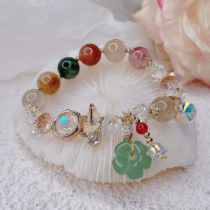 O1CN01ziyDzf1yb195zadUa__2206724446596-0-cib Wholesale Vintage Flower Crystal Beaded Bracelet