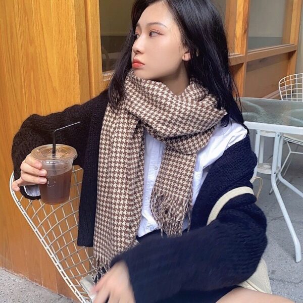 Wholesale Thickened Imitation Cashmere Thousand Bird Pattern Scarves