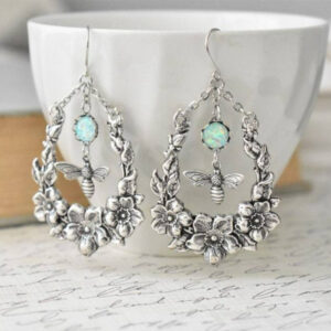 Wholesale Bee Flower Moonshine Gemstone Pendant Earrings