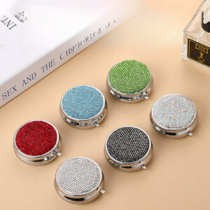 Wholesale Diamond-encrusted Round Three-compartment Metal Pill Box
