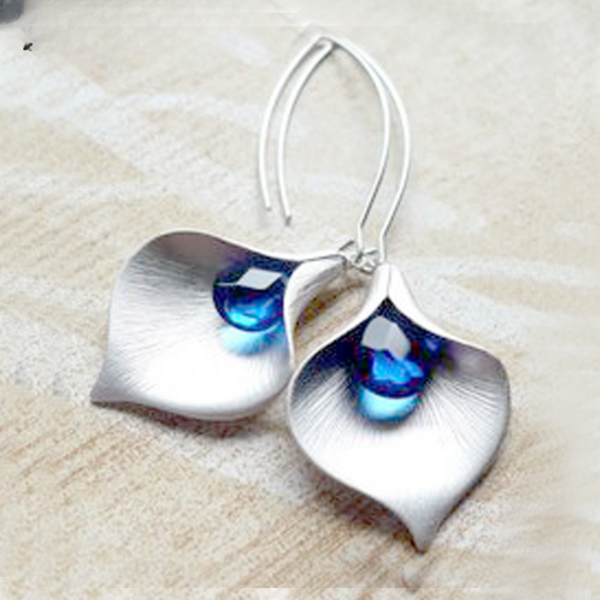 Wholesale Orchid Long Style Crystal Alloy Earrings