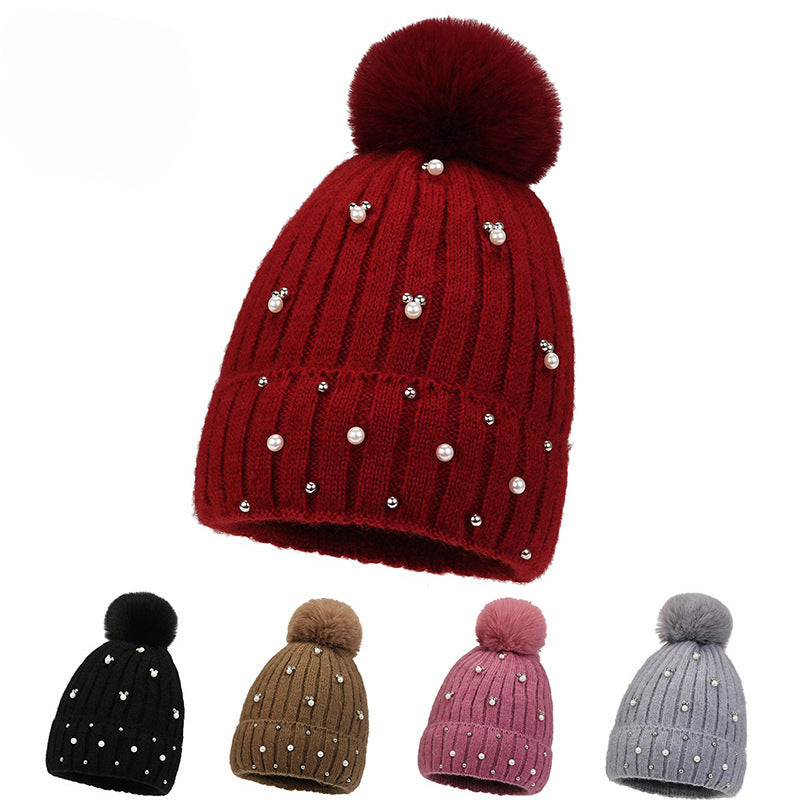 Wholesale Plush and Thick Insulation Knitted Hats with Diamond Wool Hats