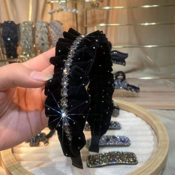 ece5fb212fd61e5a6b500fcca8c7c98a Wholesale Vintage Pleated Diamond Inlaid Fabric Headbands