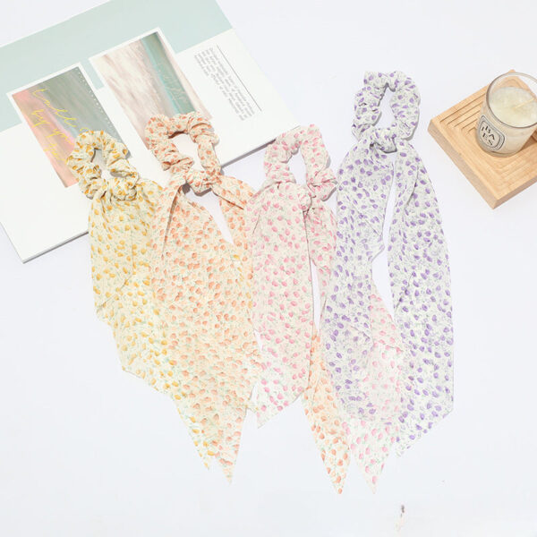 ef2dfac57889066a1d3aa2e948ffe2b7 Wholesale of New Fresh Girl Fragmented Flowers Sweet Fabric Hair Scrunchies