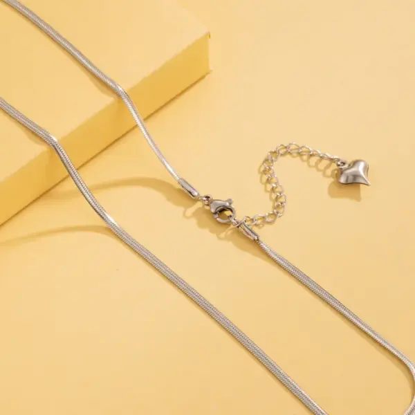 1-Piece-Solid-Color-Necklace-Stainless-Steel-Titanium-Steel-Vacuum-Plating-18K-Gold-Plated-Women-S-Box-Chain-Snake-Chain-Simple-Style-main-image-2 1 Piece Solid Color Necklace Stainless Steel Titanium Steel Vacuum Plating 18K Gold Plated Women'S Box Chain Snake Chain Simple Style