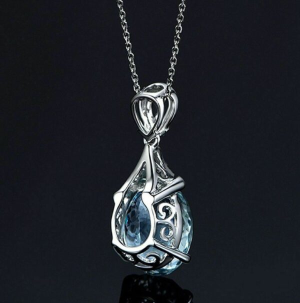 Wholesale Carat Aquamarine Pendant Necklaces
