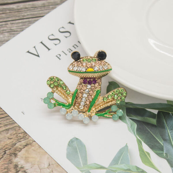 Wholesale Animal alloy rhinestone cute frog brooch