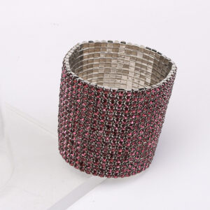 Wide brim white K red drill