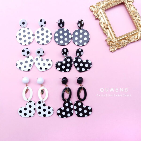 18992341436_1300811574 Wholesale Long Earrings Showing Face Small Love Black and White Wave Dot Earrings
