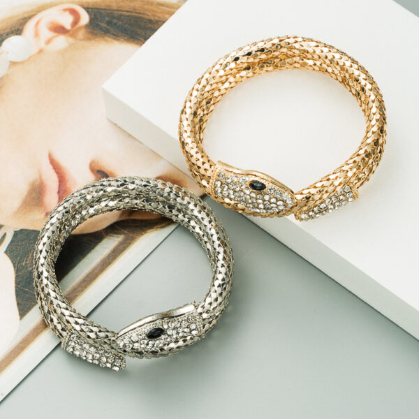 Wholesale Punk style snake shaped winding rhinestone retro bracelet