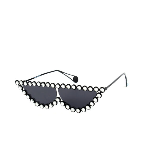 Wholesale Retro cat eye sunshade UV resistant diamond studded sunglasses