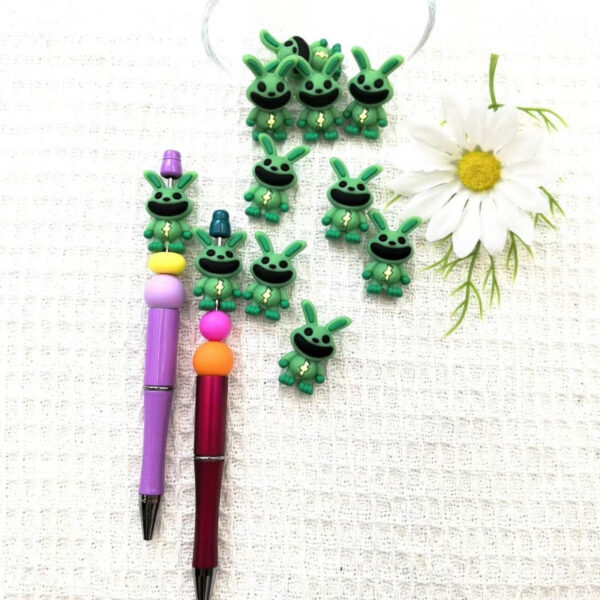 Wholesale 10pcs 3D Large Mouth Rabbit Silicone Cute Cartoon DYI Beads