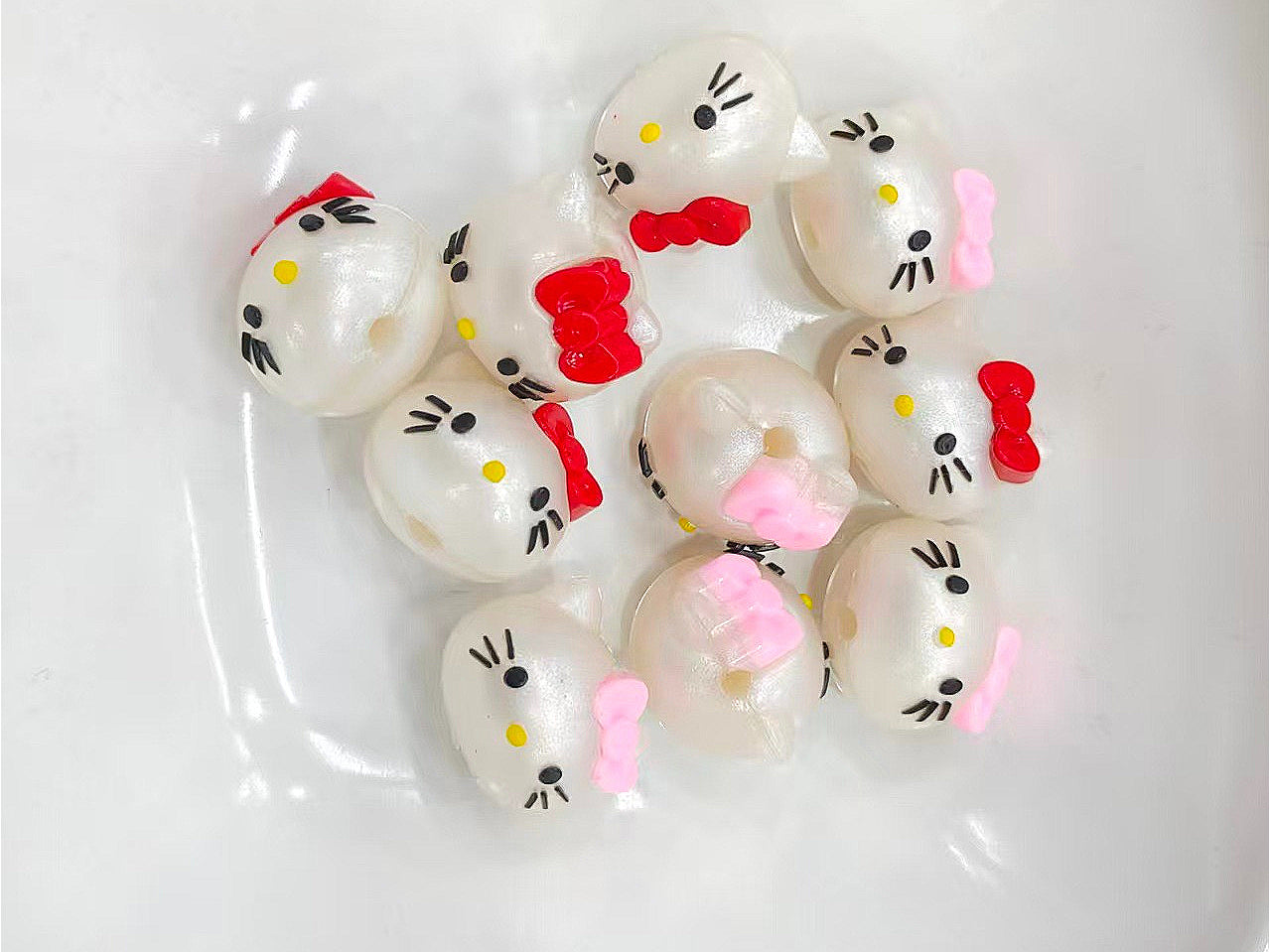 Wholesale 3D Cute Pink and Red Cats Silicone Beads Focal Beads OLY Exclusive
