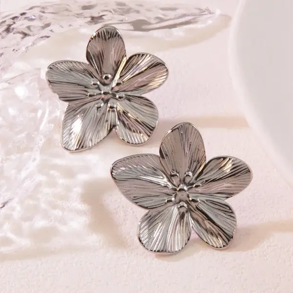 304 Stainless Steel Flower Electroplating Stone-Free Imitation Gold Exaggerated Pastoral Streetwear Ear Studs