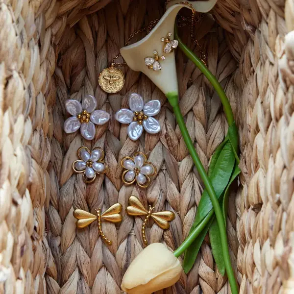 304-Stainless-Steel-Leaves-Flower-PVD-Coated-18K-Real-Gold-Plated-main-image-2-1 304 Stainless Steel Leaves Flower PVD Coated 18K Real Gold Plated