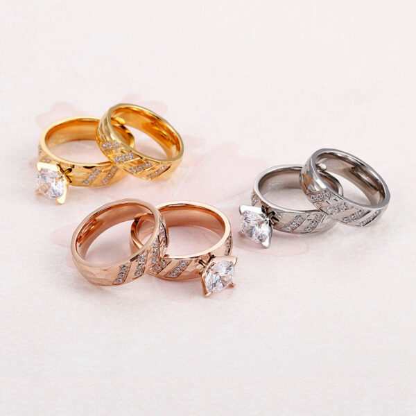 Wholesale Golden textured diamond studded titanium steel ring