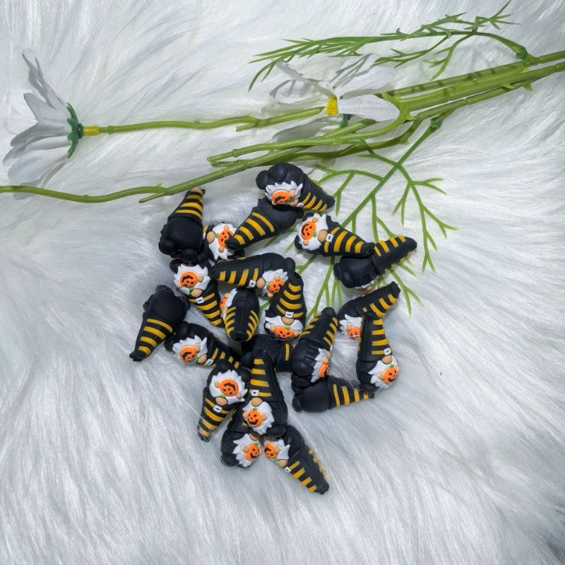 Wholesale 3D orange dwarf silicone cartoon beads