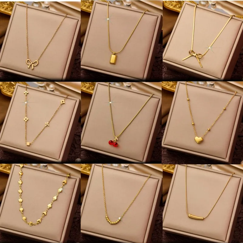 Wholesale Fashionable Titanium Steel Necklace Women's Summer New Lockbone Chain Stylish Stainless Steel Jewelry Factory Direct Live Broadcast