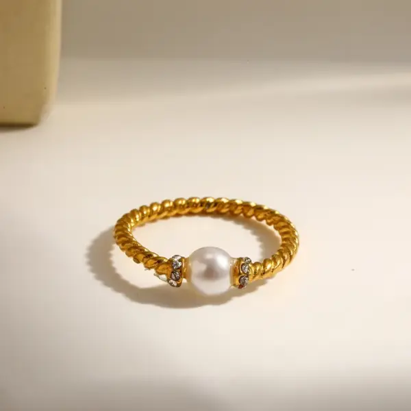 Geometric-Electroplated-Rings-For-Women-In-304-Stainless-Steel-With-18K-Real-Gold-PVD-Coating-And-Mother-of-Pearl-Inlay-main-image-4 Geometric Electroplated Rings For Women In 304 Stainless Steel With 18K Real Gold PVD Coating And Mother-of-Pearl Inlay