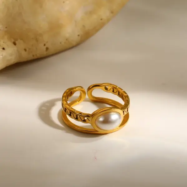 Geometric Electroplated Rings For Women In 304 Stainless Steel With 18K Real Gold Water Plating And Pearl Inlay