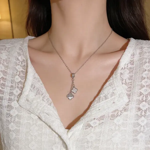 Lucky Heart Necklace For Women With Claw Setting, 304 Stainless Steel, Golden Plated Water Plating, Acrylic Inlay, Cable Chain