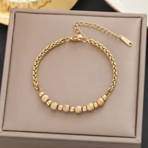581 / Gold